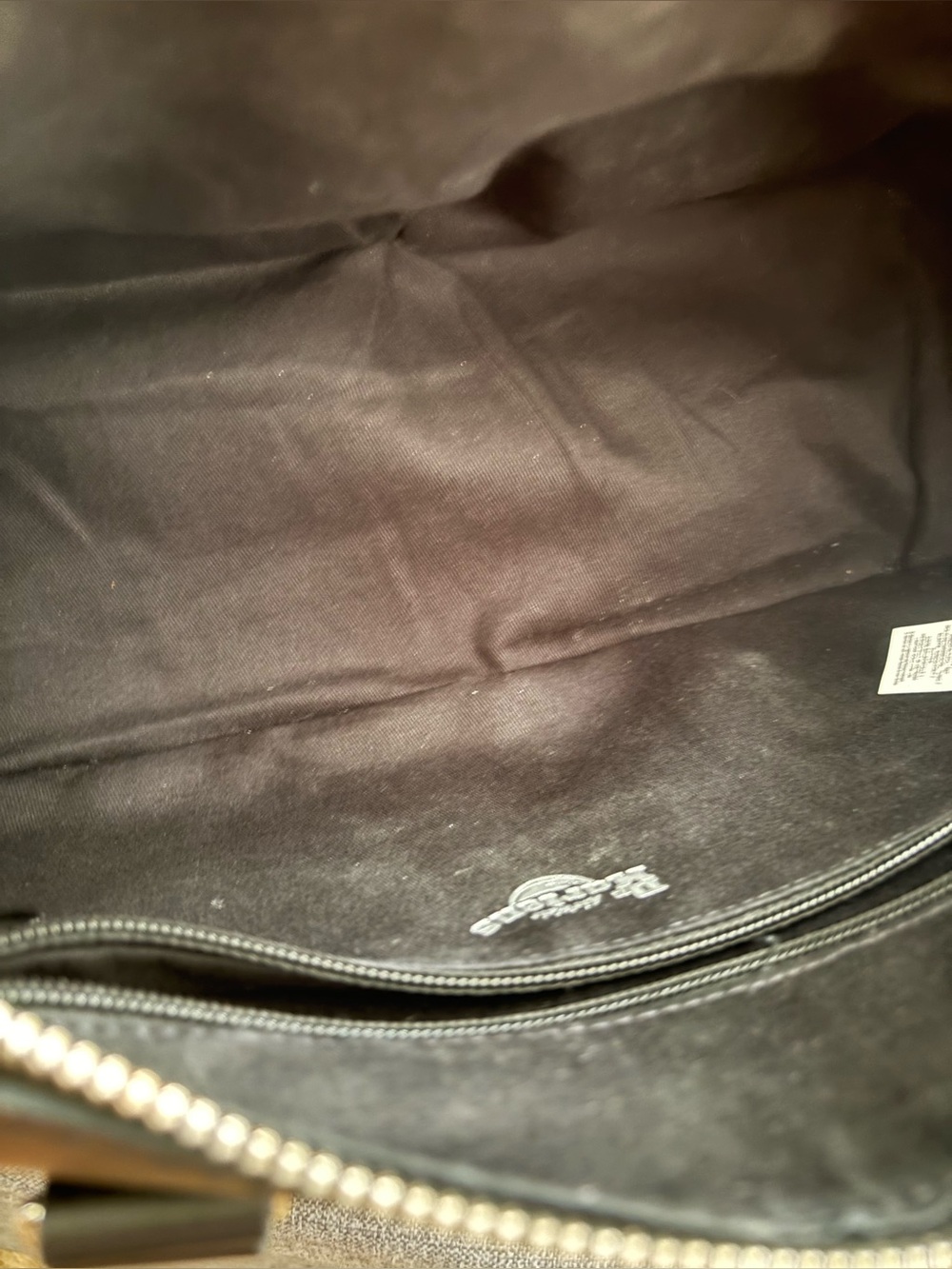DR. MARTENS TOP HANDLE KIEV LEATHER BLACK SILVER HARDWARE BAG - Picture 7 of 13